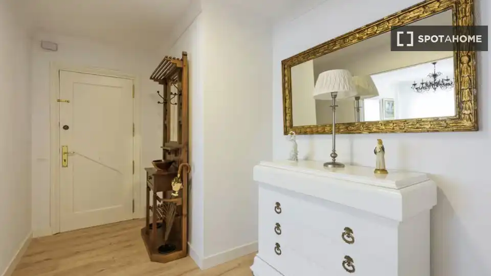 Apartments for share in Málaga  with Air Conditioner, Terrace and Furnished