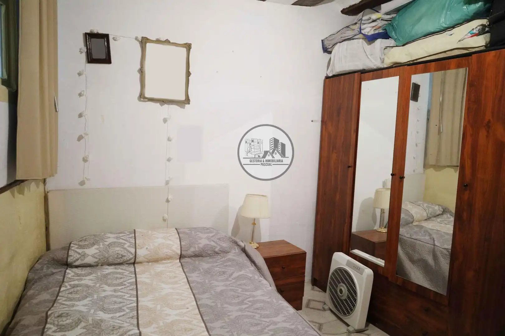 Habitación de Casa o chalet en venta en Samper de Calanda con Terraza, Trastero y Amueblado