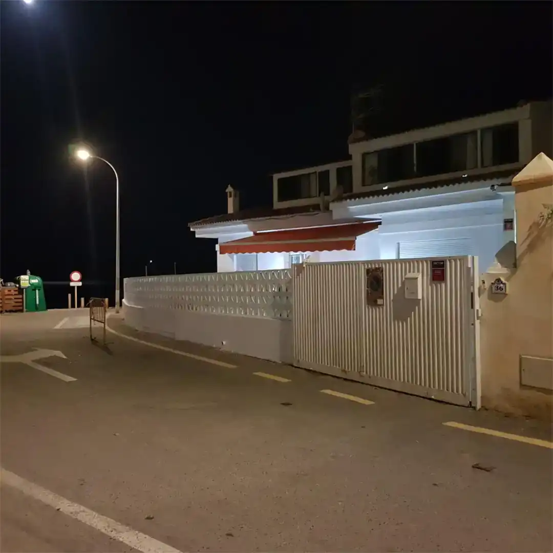 Vista exterior de Casa o chalet en venta en Gualchos con Piscina