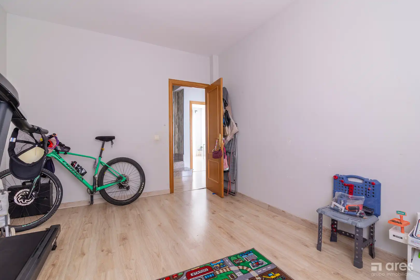 Bedroom of Detached homes for sale in El Viso de San Juan  with Air Conditioner, Heating and Private garden