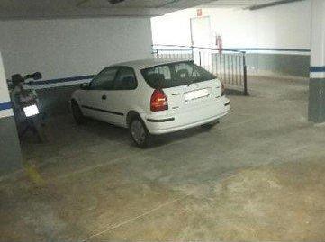 Photo 2 of Garage for sale in Rajolar, 59, Centro, Valencia