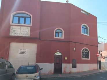 Residencial en venda a TOMAS IRIARTE 1