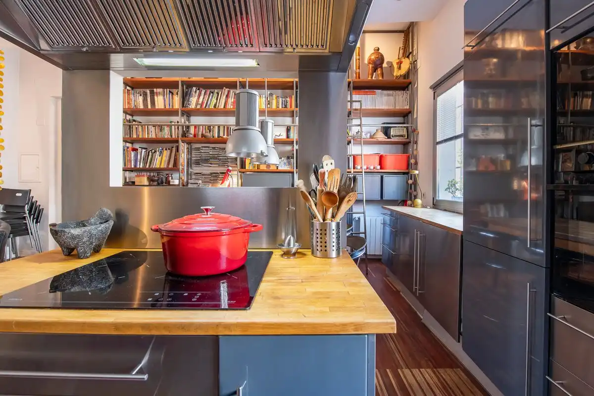 Küche von Loft zum Verkauf in Madrid mit Heizung, Privatgarten und Möbliert