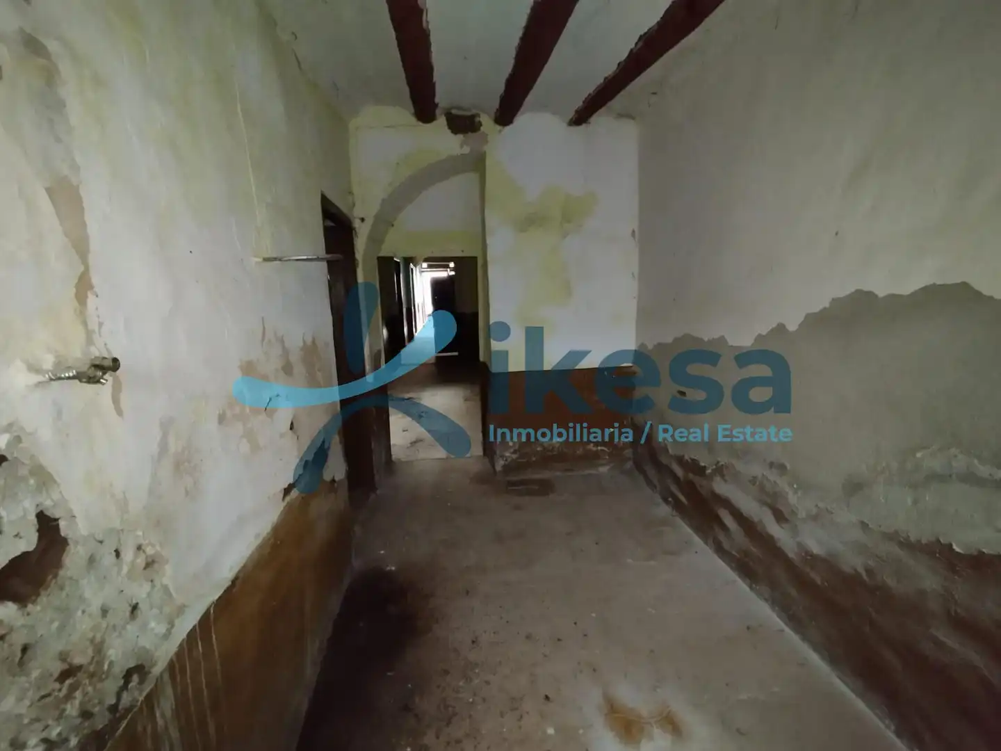 Casa adosada en venta en Montizón