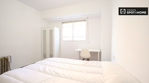Foto 2 von Zimmer in Les Tendetes - Avenida Burjassot, Valencia Capital