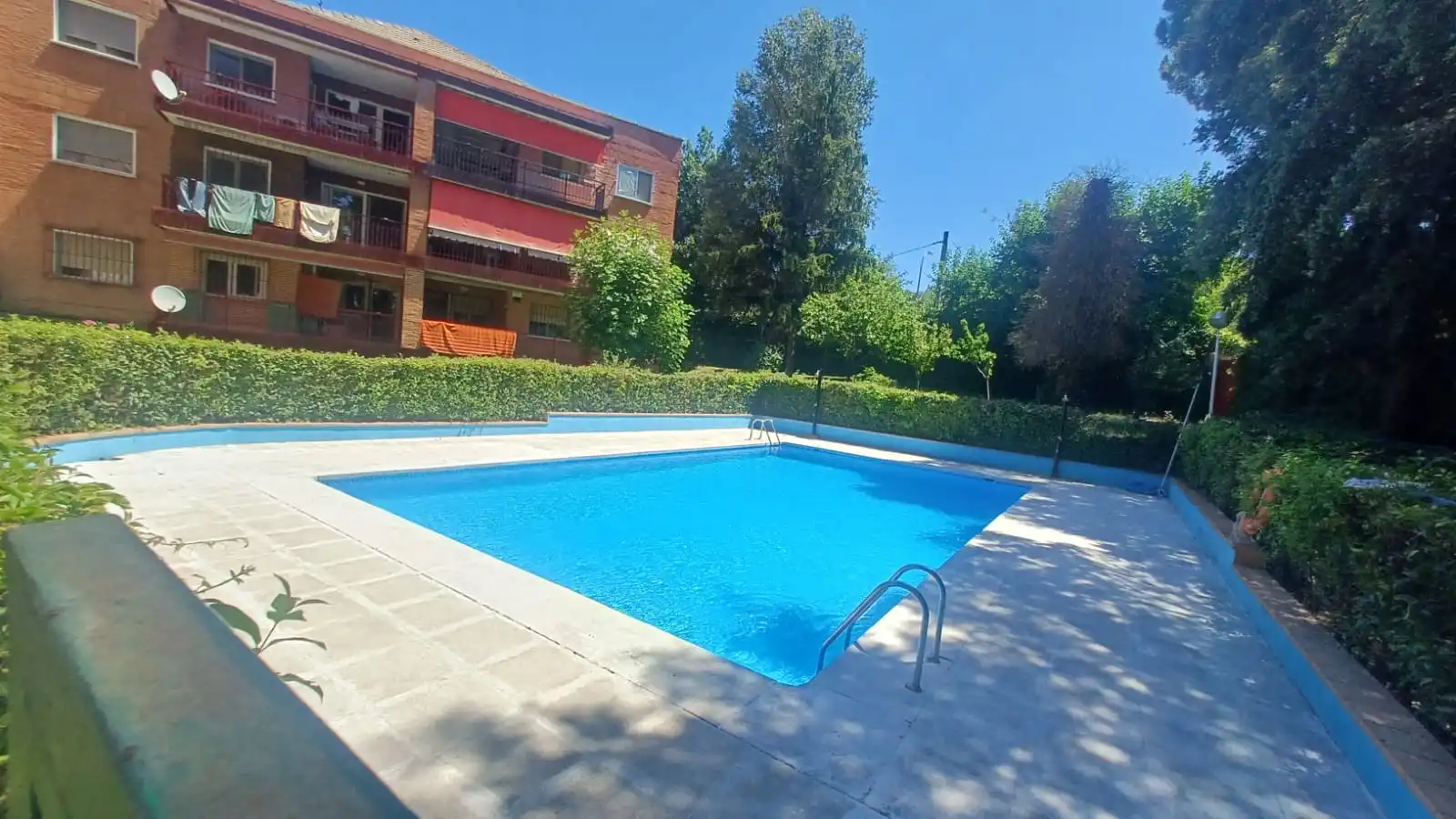 Schwimmbecken von Wohnung zum Verkauf in Collado Villalba mit Heizung, Parkett und Terrasse