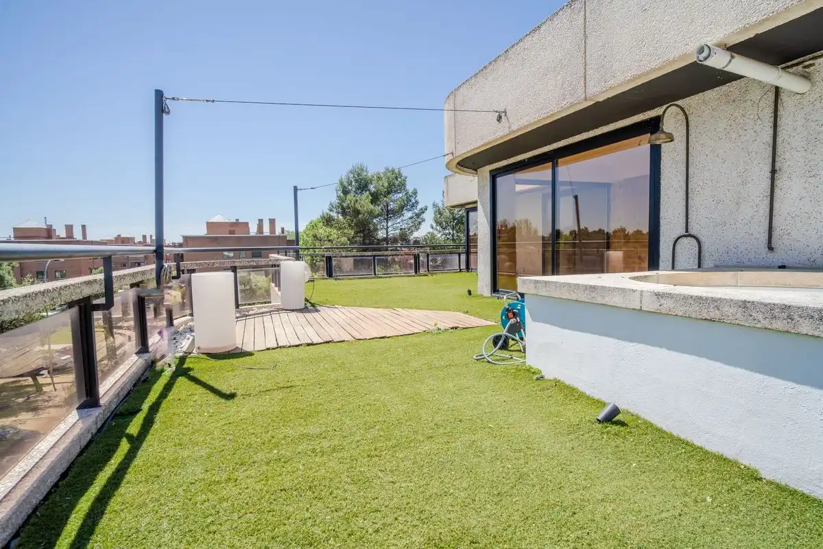 Terrace of Attic for sale in Madrid  with Air Conditioner, Heating and Private garden