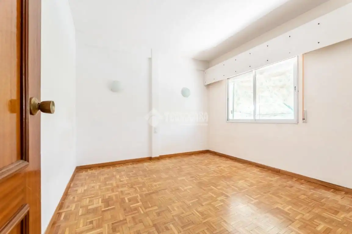 Flat for sale in Colonia