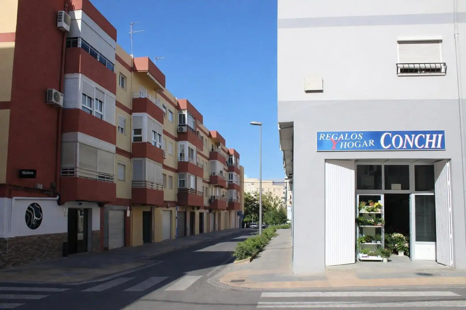 Vista exterior de Piso en venta en Almería