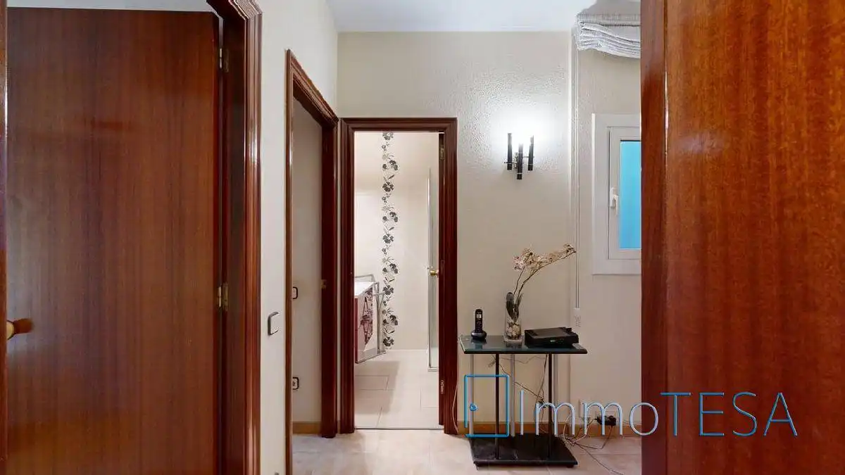 Piso en venta en Barberà del Vallès con Calefacción, Trastero y Balcón