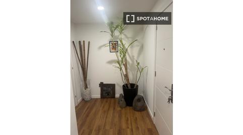 Foto 4 de Pis per a compartir a La Mina, Barcelona