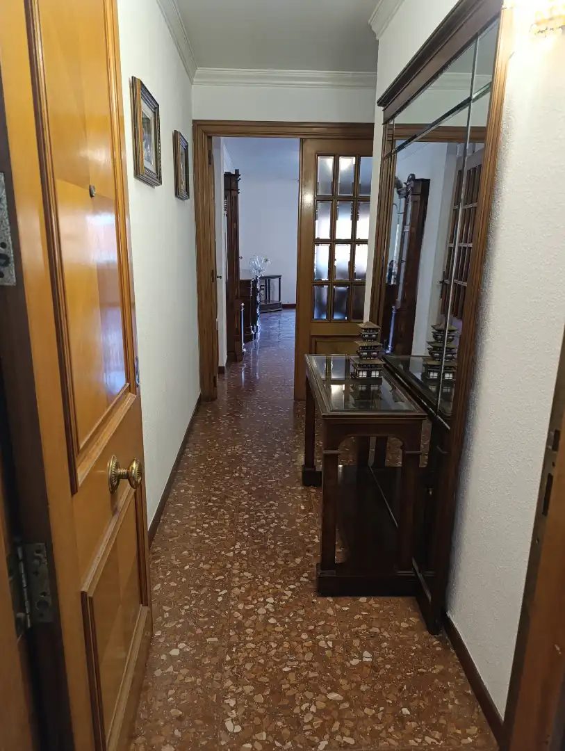 Casa amb terrassa en venda a Carrer Vint, imagen 5