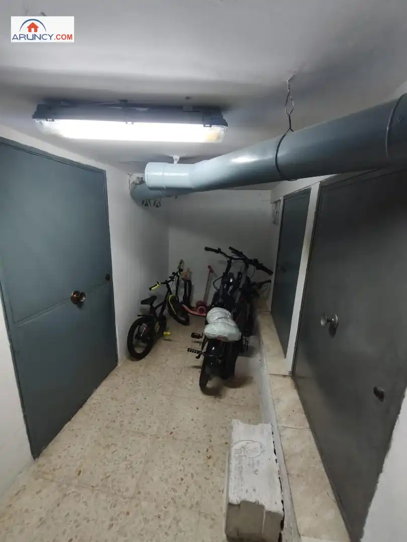 Piso en venta en Sevilla con Aire acondicionado, Trastero y Amueblado