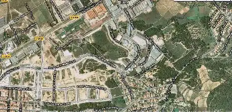 Terreno industrial en venta en Mas d'En Serra - Els Cards, imagen 2