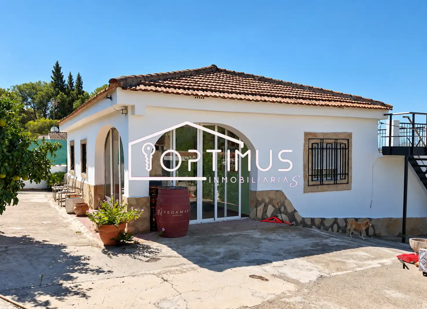 Detached house with pool for sale in Carrer de Safareig 7
