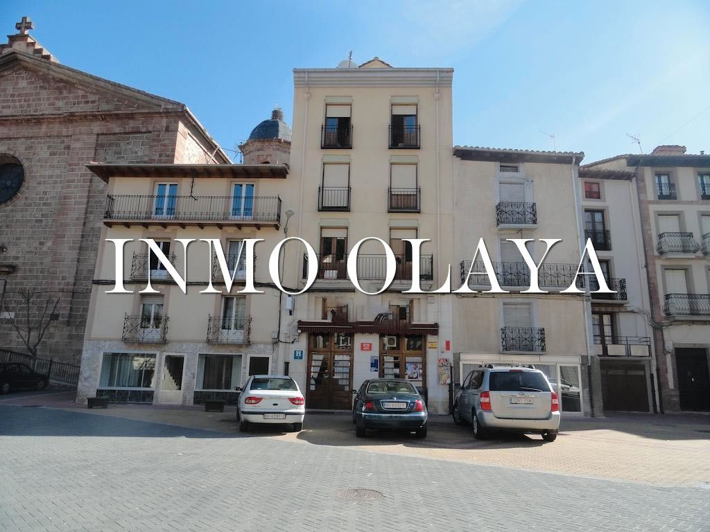 Exterior view of Building for sale in Pradoluengo