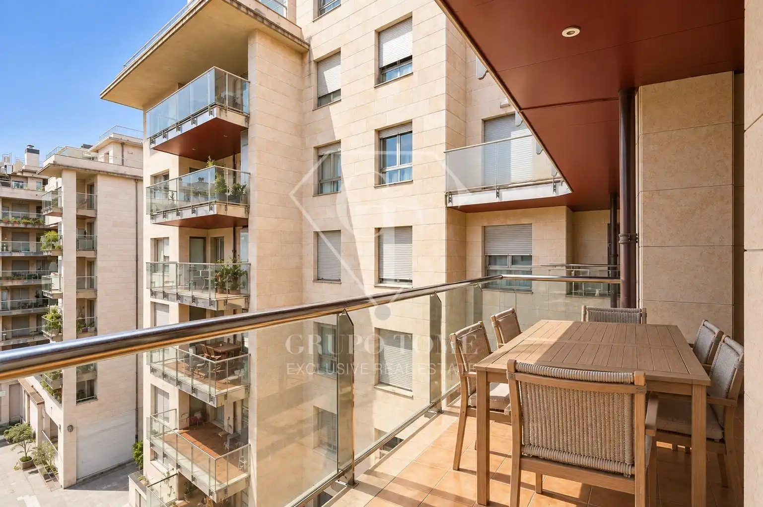 Terrassa de Pis en venda en Donostia - San Sebastián  amb Aire condicionat, Calefacció i Terrassa