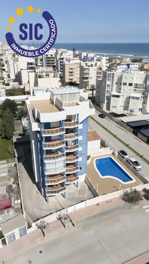 Außenansicht von Wohnung zum Verkauf in Piles mit Klimaanlage, Terrasse und Schwimmbad