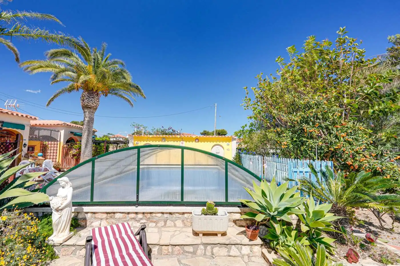Vista exterior de Casa o chalet en venta en Mont-roig del Camp con Aire acondicionado, Jardín privado y Terraza