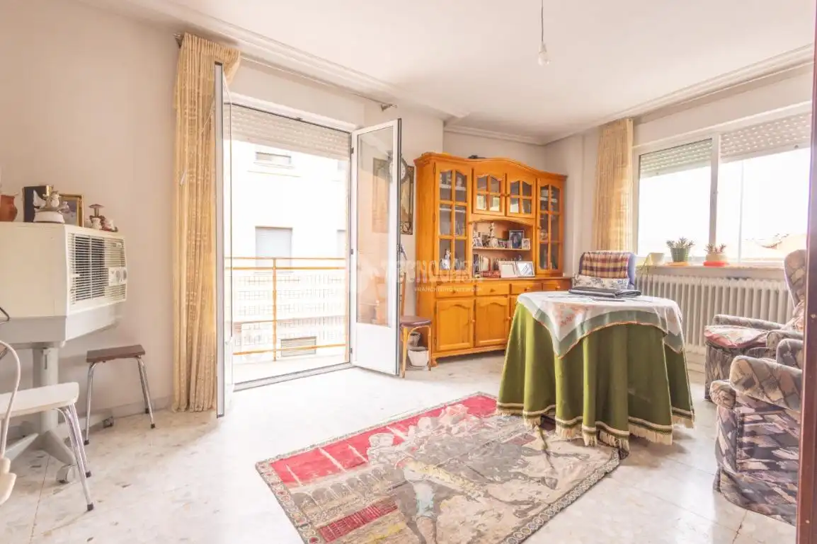 Bedroom of Flat for sale in Villares de la Reina  with Heating