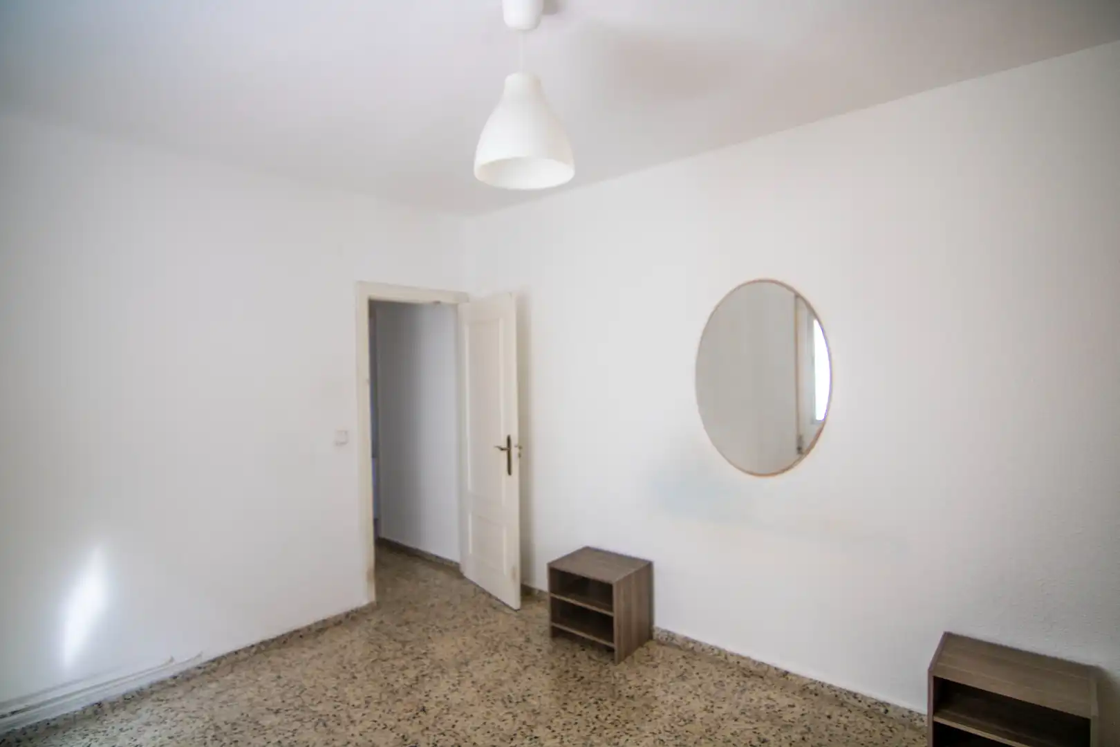 Bedroom of Flat for sale in Madrid  with Terrace, Washing machine and Alarm