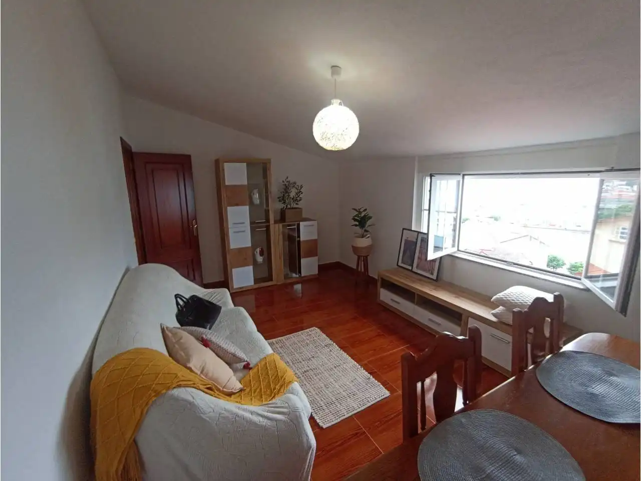 Sala de estar de Piso en venta en Muros con Amueblado y Alarma
