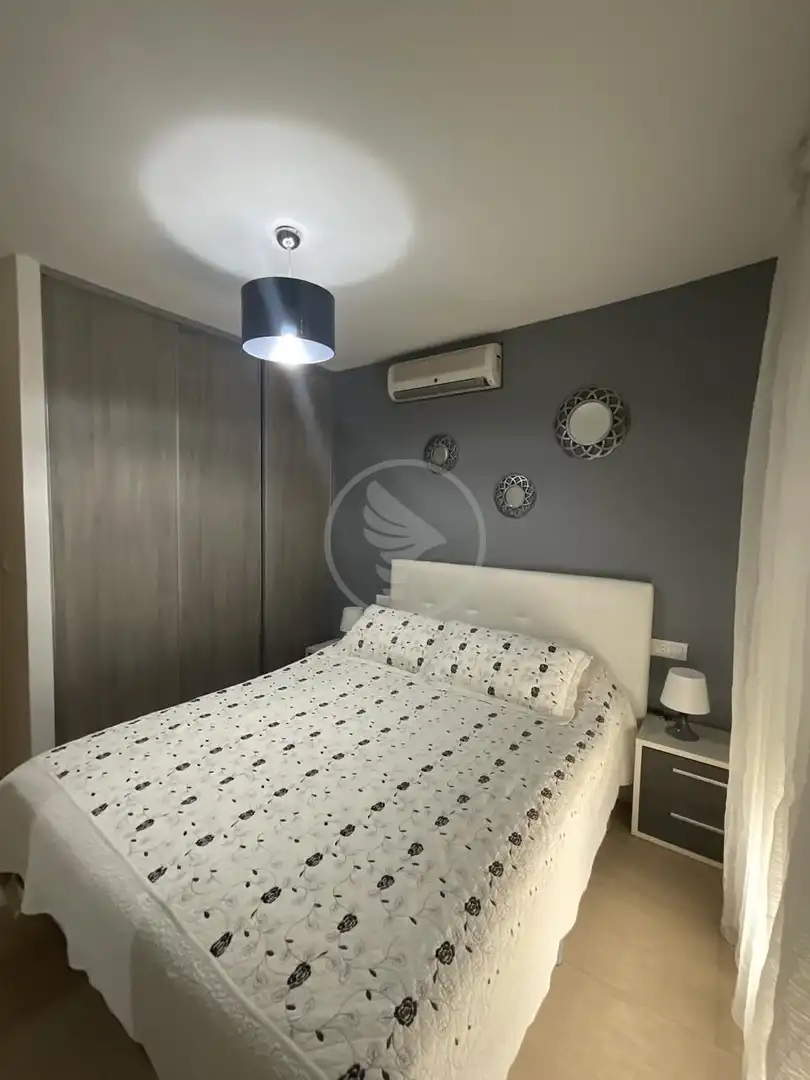 Schlafzimmer von Wohnung zum Verkauf in Linares mit Klimaanlage, Terrasse und Möbliert