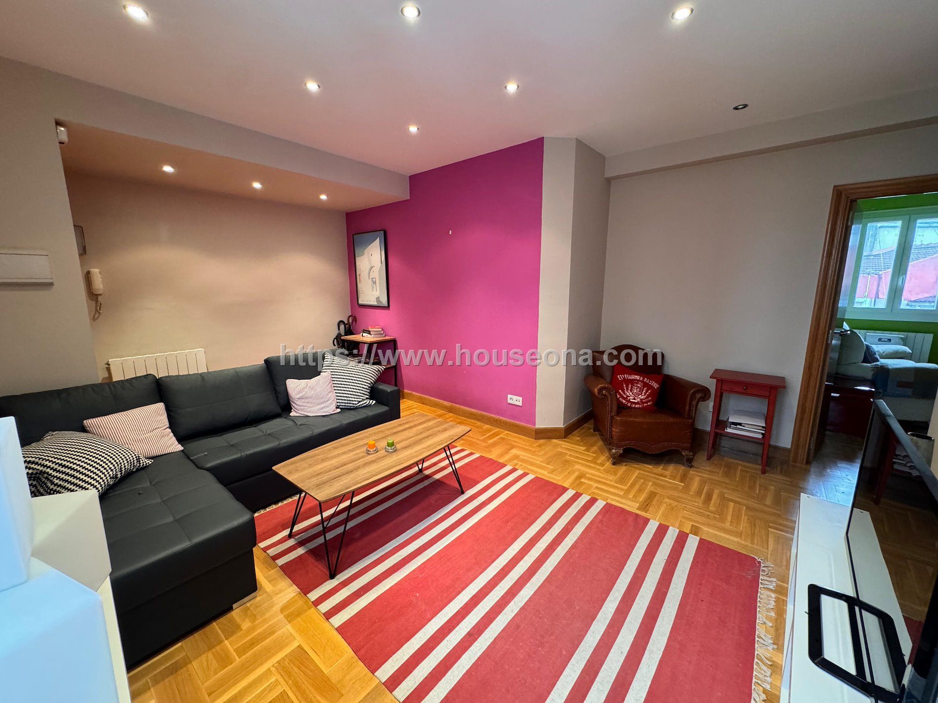 Living room of Flat for sale in Bilbao   with Heating and Furnished