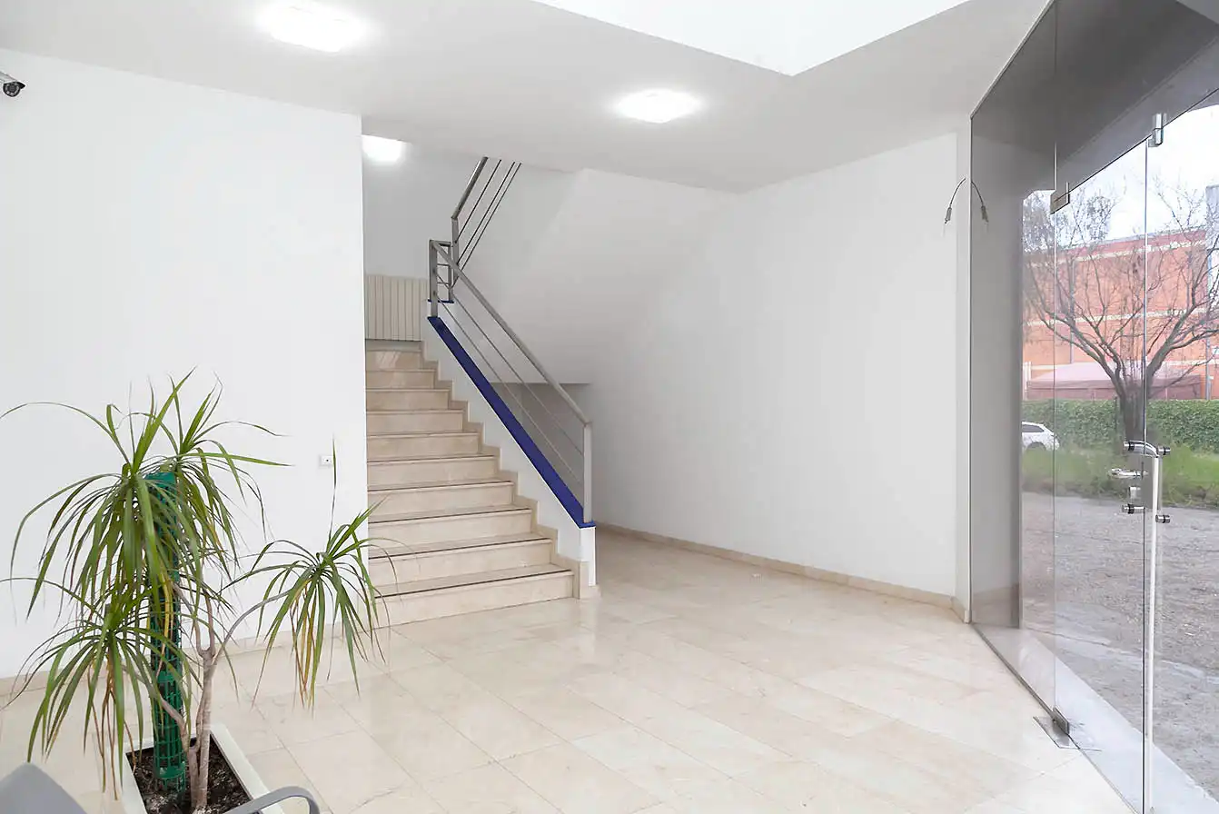Nave industrial en venta en Molins de Rei con Alarma