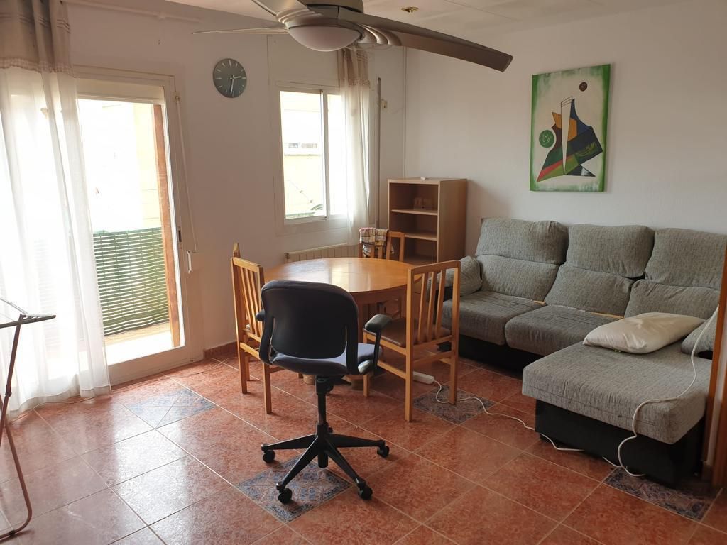 Sala d'estar de Pis en venda en Girona Capital amb Calefacció