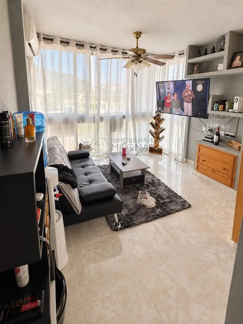 Apartament amb piscina en venda a Calle Calle Gerona 48, imagen 2