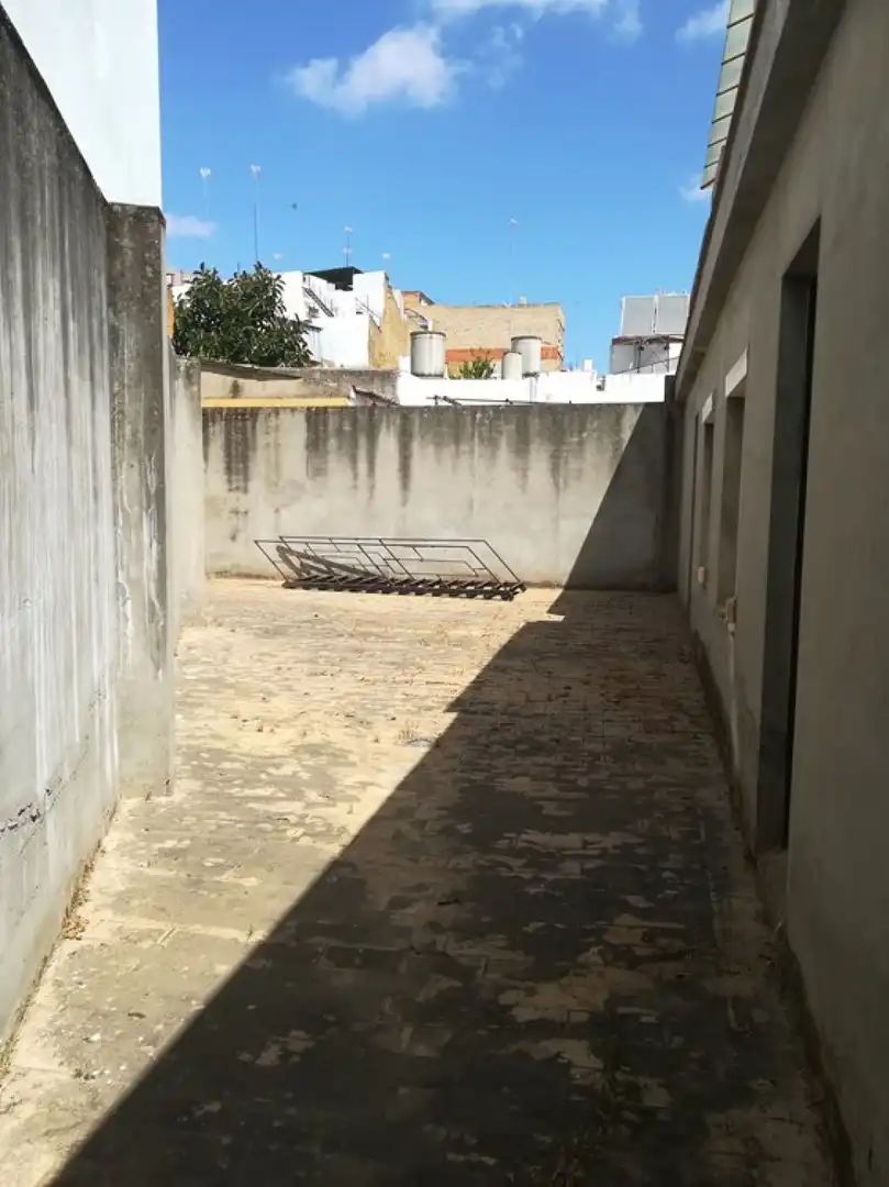 Vista exterior de Casa o chalet en venta en Alcalá de Guadaira con Terraza
