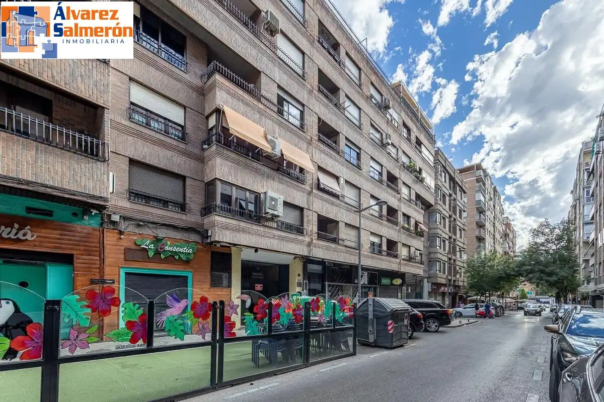 Vista exterior de Piso en venta en Ronda