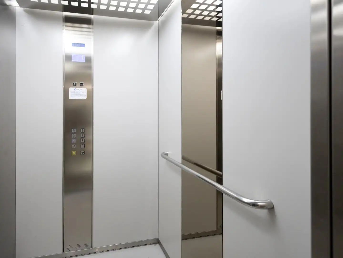 Apartament en venda en Madrid amb Aire condicionat i Terrassa