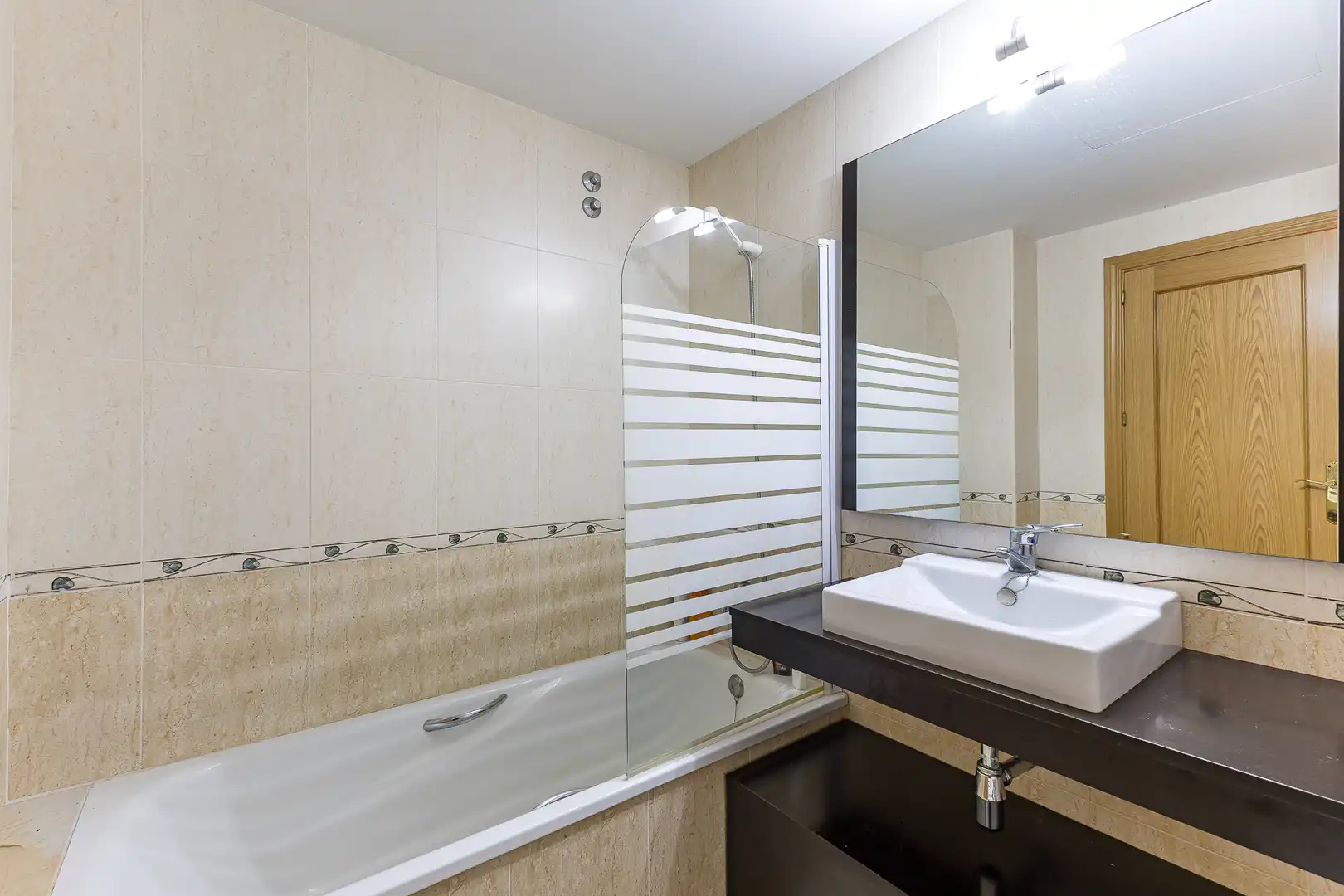 Bany de Apartament en venda en Sant Sadurní d'Anoia amb Calefacció, Jardí privat i Terrassa