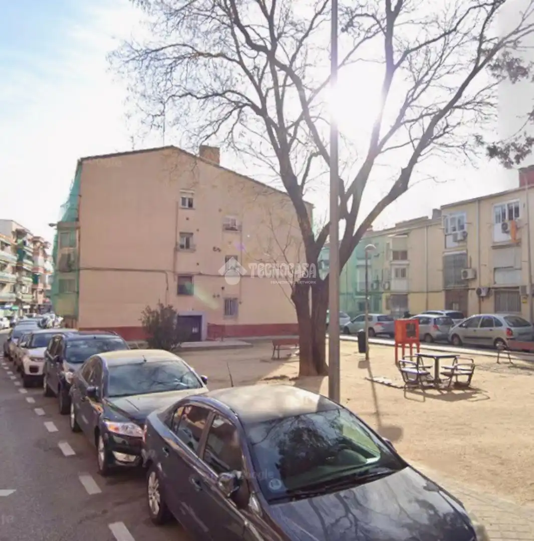 Parking de Piso en venta en Madrid
