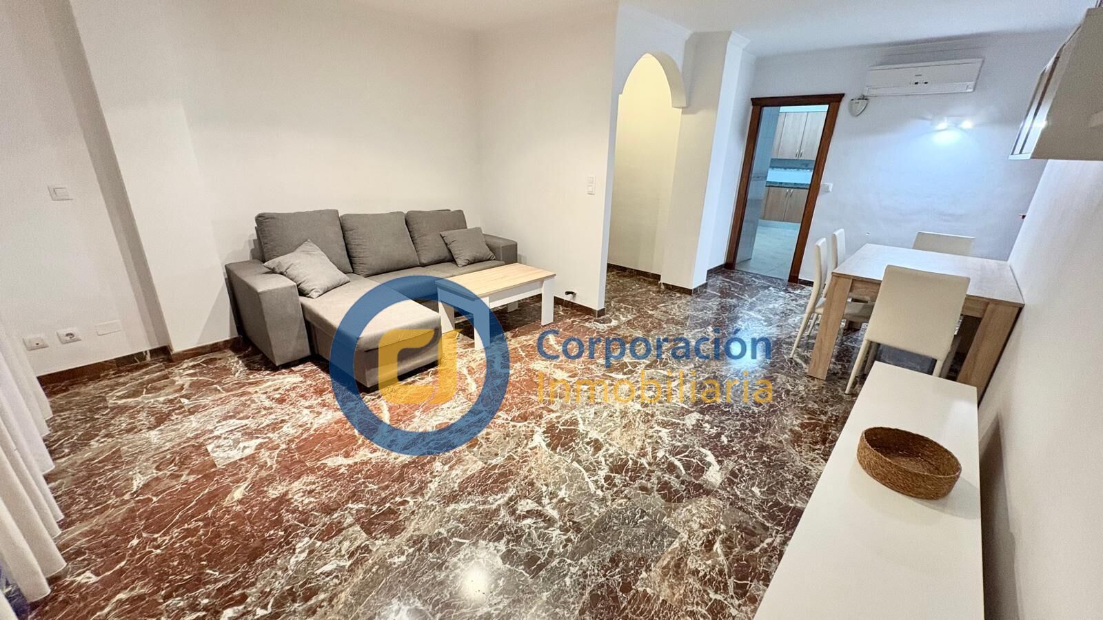 Sala d'estar de Apartament en venda en Lorca amb Terrassa i Balcó