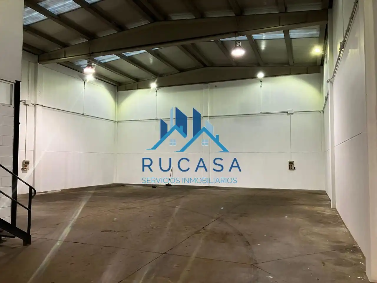 Nave industrial en venta en De Alfonso Álvarez Miranda, imagen 4