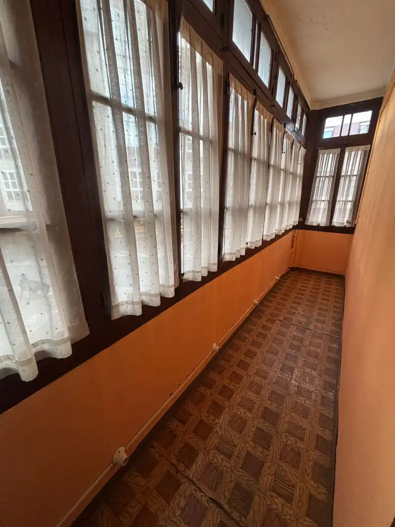 Gemischtgenutztes Gebäude zum Verkauf in Calle Melquiades Álvarez 41, imagen 6