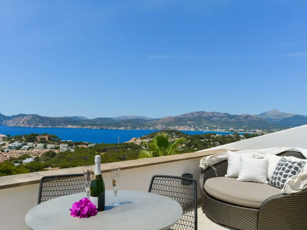 Maison jumelée avec terrasse à vendre à Santa Ponça