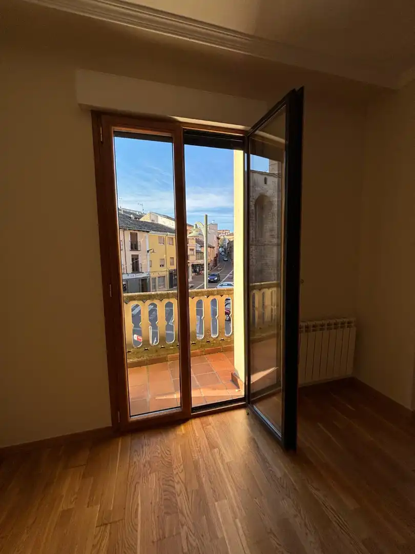 Terrasse von Wohnung zum Verkauf in Cuéllar mit Heizung, Parkett und Terrasse