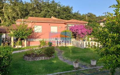 Vista exterior de Casa o xalet en venda en Cangas  amb Calefacció