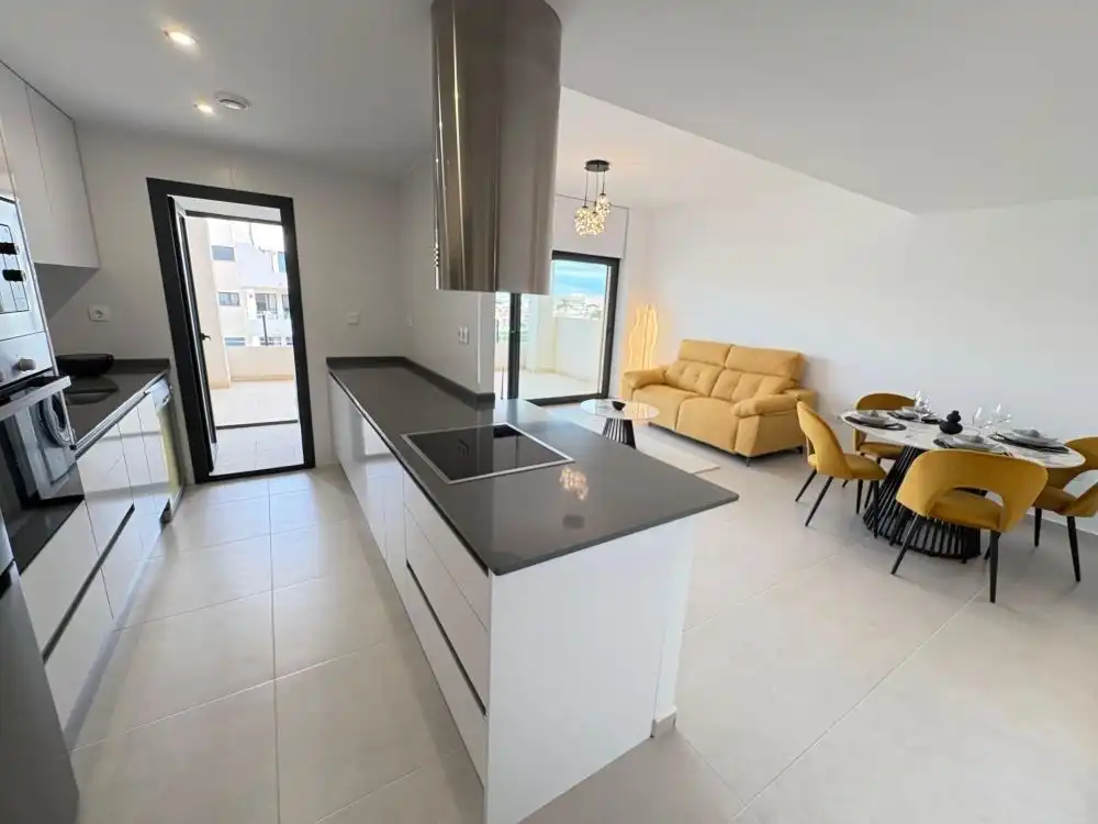 Apartamento con piscina en venta en Orihuela Costa, imagen 8