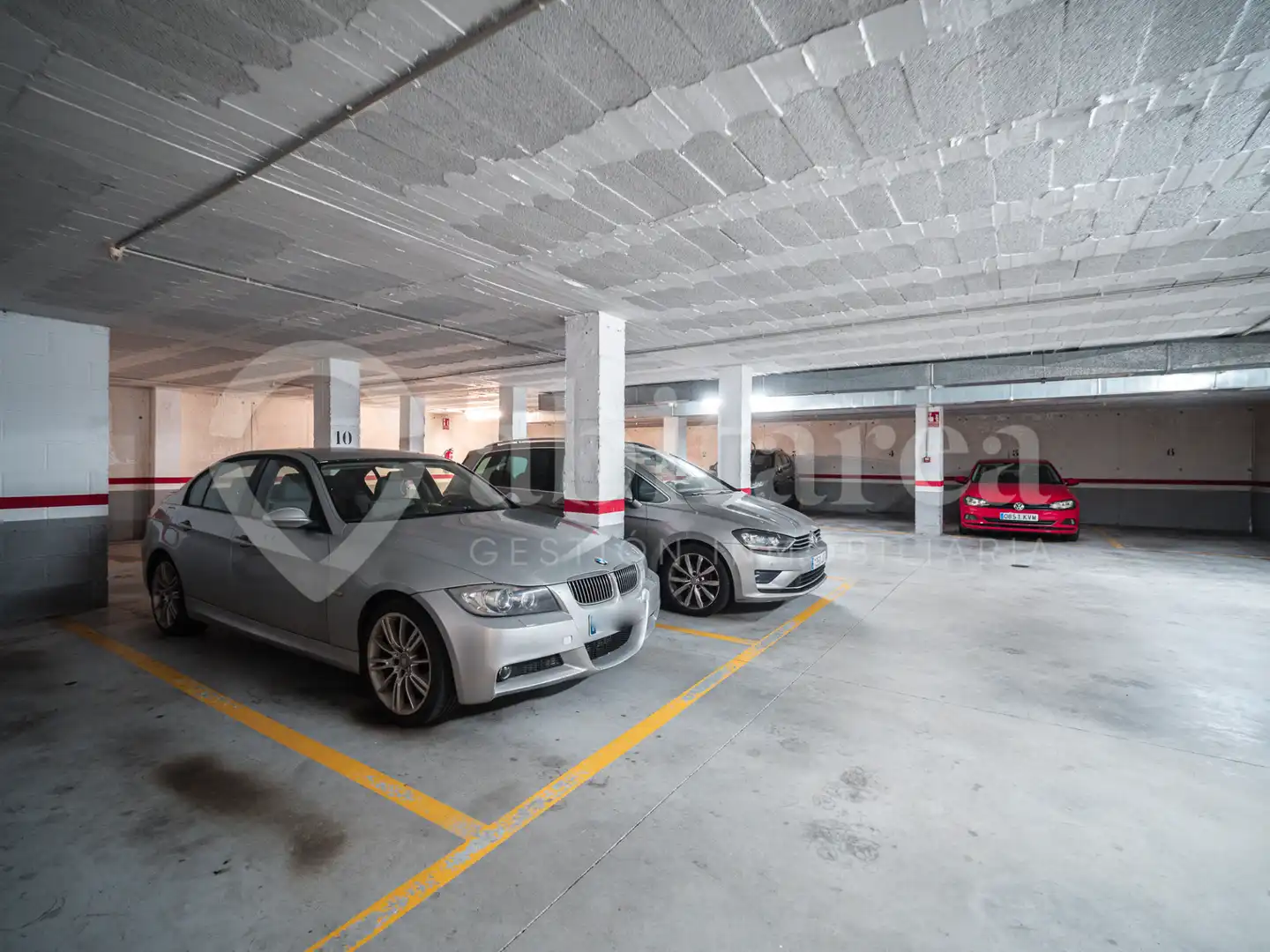 Parkplatz von Maisonette zum Verkauf in Santander mit Heizung, Parkett und Abstellraum