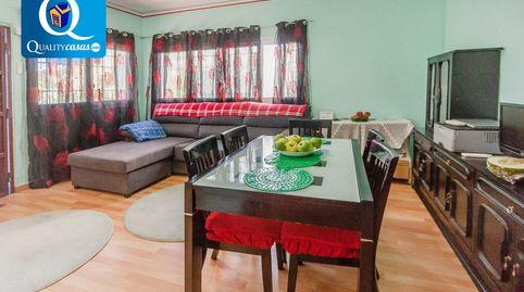 Foto 3 de Casa o chalet en venta en Juzgados - Plaza de Toros, Benidorm