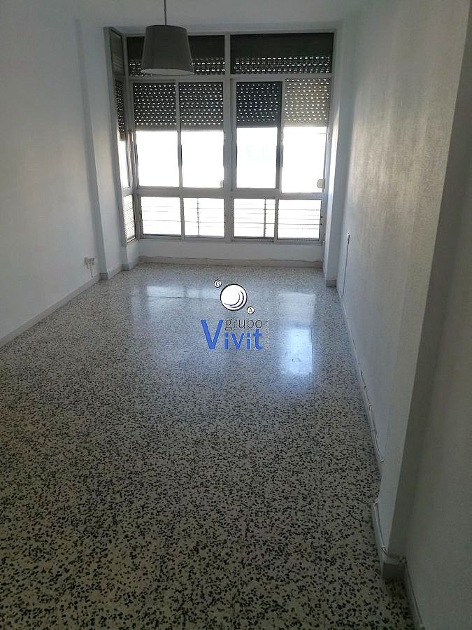 Sala de estar de Piso en venta en Alcalá de Guadaira