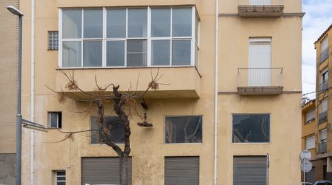 Gran edificio con 4 plantas y montacargas, imagen 3
