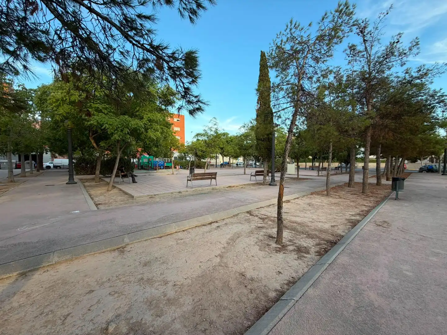 Locale commerciale in cessione a Elche ciudad, imagen 2