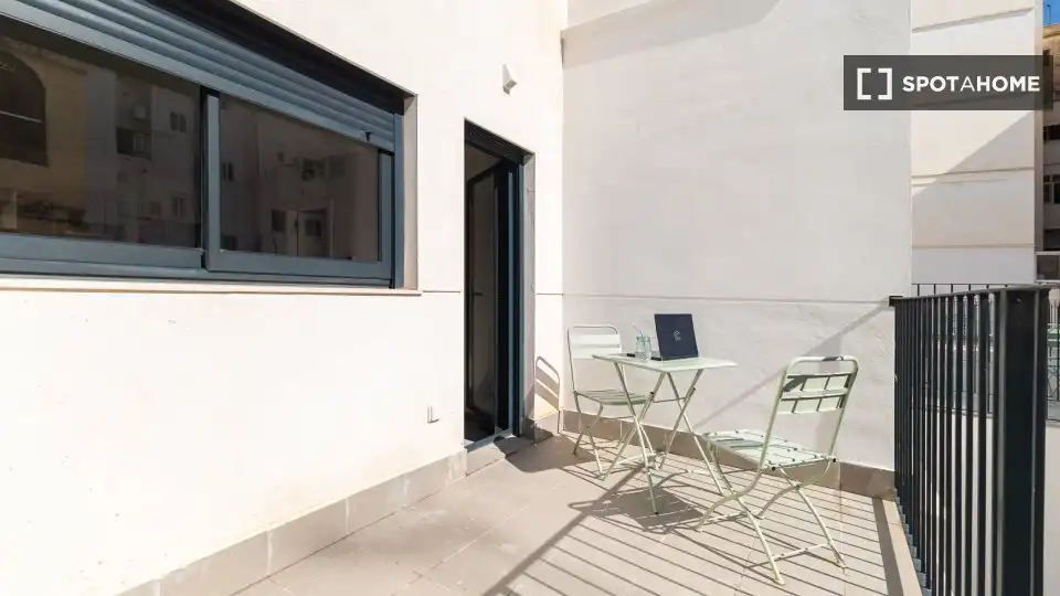Flat with terrace to rent in L'Olivereta, imagen 3
