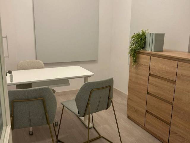 Oficina en Alquiler en Rambla Rafael Casanova, 39 en Molí Nou - Ciutat Cooperativa